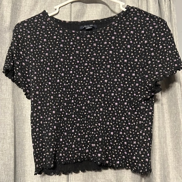 American Eagle Outfitters Tops - American Eagle Flowered Shirt